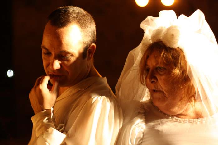 cartel teatro encarnita