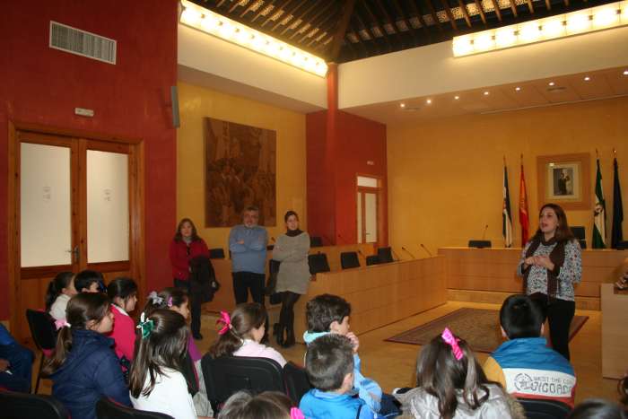 visita niños alunada ayto