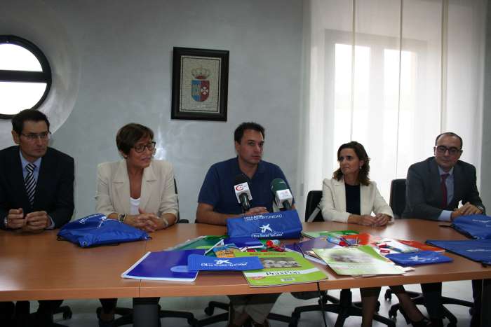 donacion material escolar la caixa