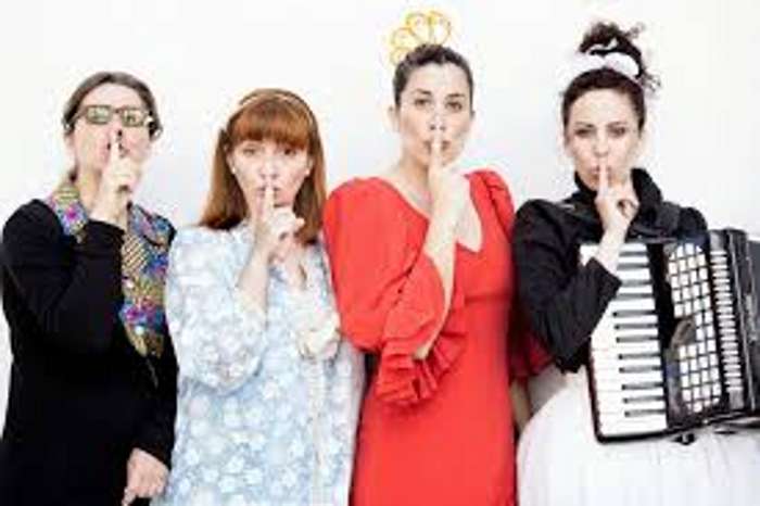 cartel teatro silencio por favor