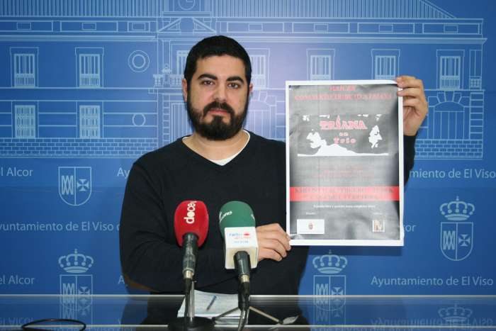 rueda juan con cartel