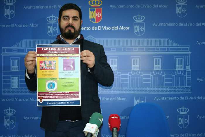 rueda juan con cartel