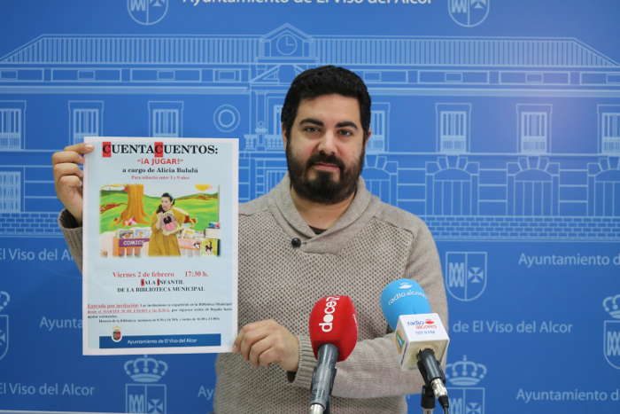 rueda juan con cartel