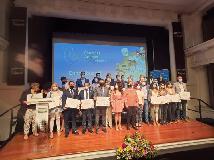 entrega ciudad infancia unicef 2