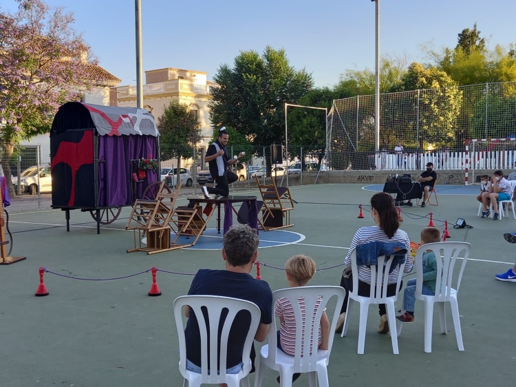 circada plaza de los reyes 4