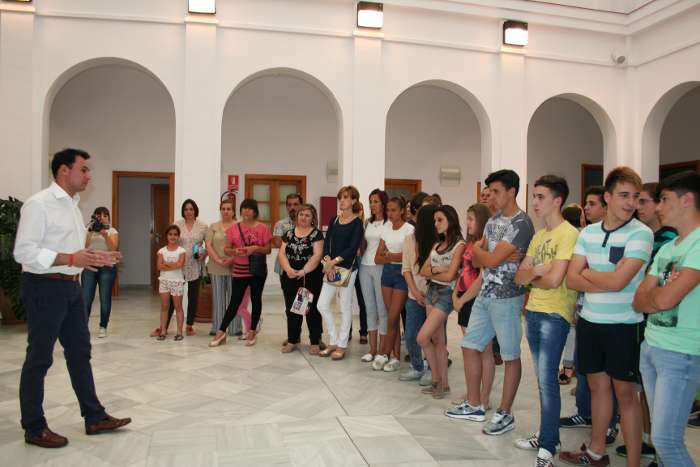 clausura cursos peluq y mecan