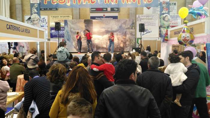 ambiente feria de muestrras