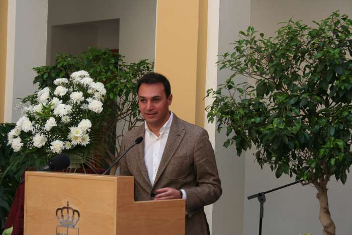 pres cartel semana santa