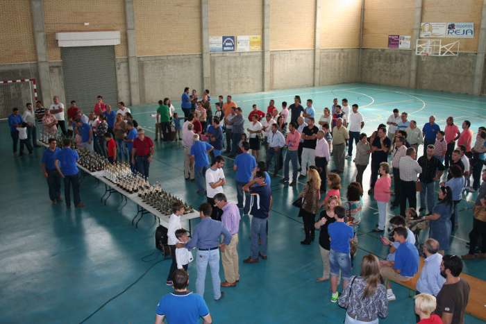 entrega premios cadelvi