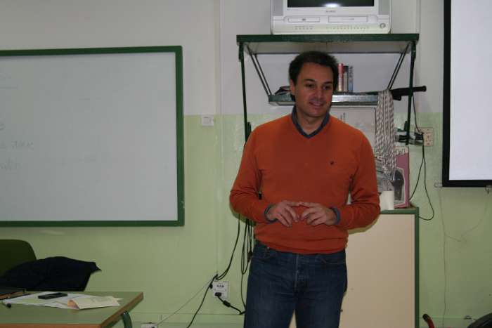 charla alcalde constitucion