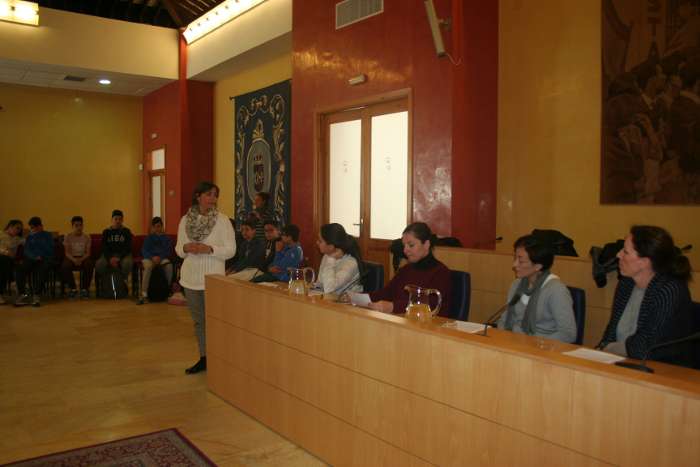 parlamento joven 2016 mesa redonda