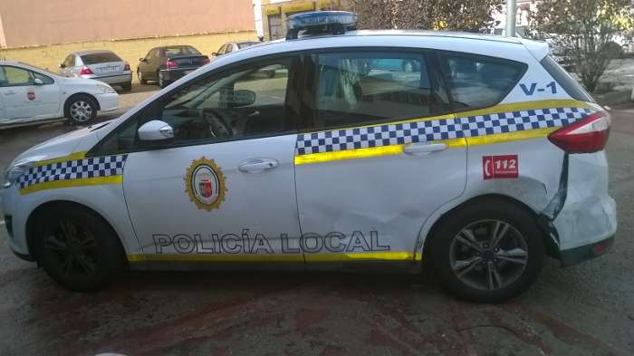 patrullero policia robo