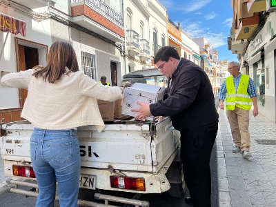 Alimentos cáritas Fiestas de la Santa Cruz 4