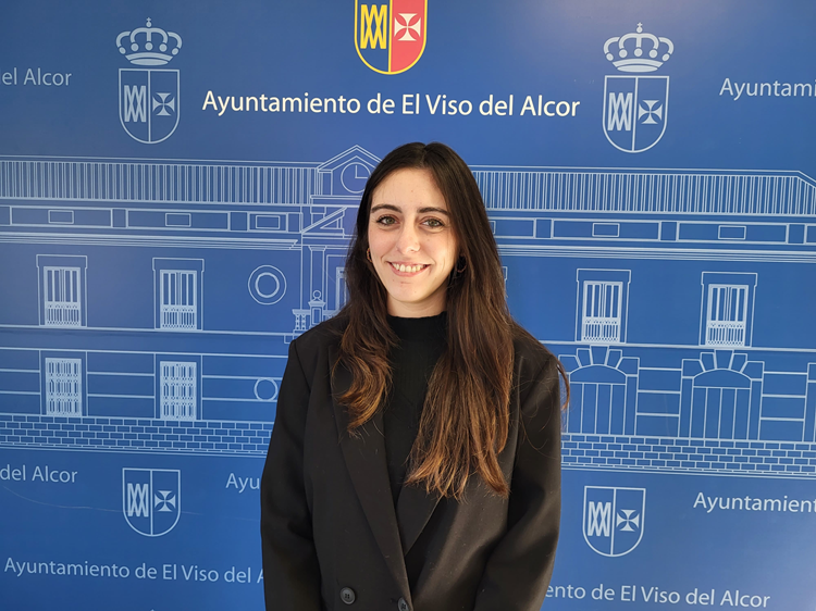 Paula Montero presenta una subvencón para formación